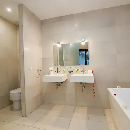 Il Sofisticato - Luxury Swimming Pool View Апартаменты Эль-Пальмар