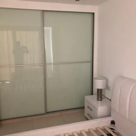 Il Sofisticato - Luxury Swimming Pool View